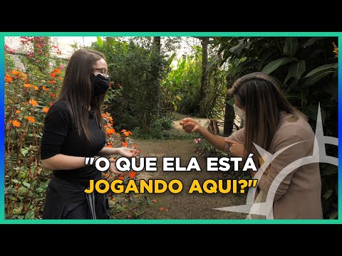 Borboleta pousa na mão da Ana e expele líquido "estranho" I [CORTE] Metamorfose da Borboleta #15