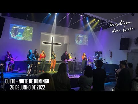 Noite de Domingo, 26/06/2022 em Jardim da Luz – Rua do Petróleo 20 – CG – Rio de Janeiro – RJ.