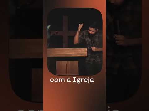 Lute ao lado da igreja