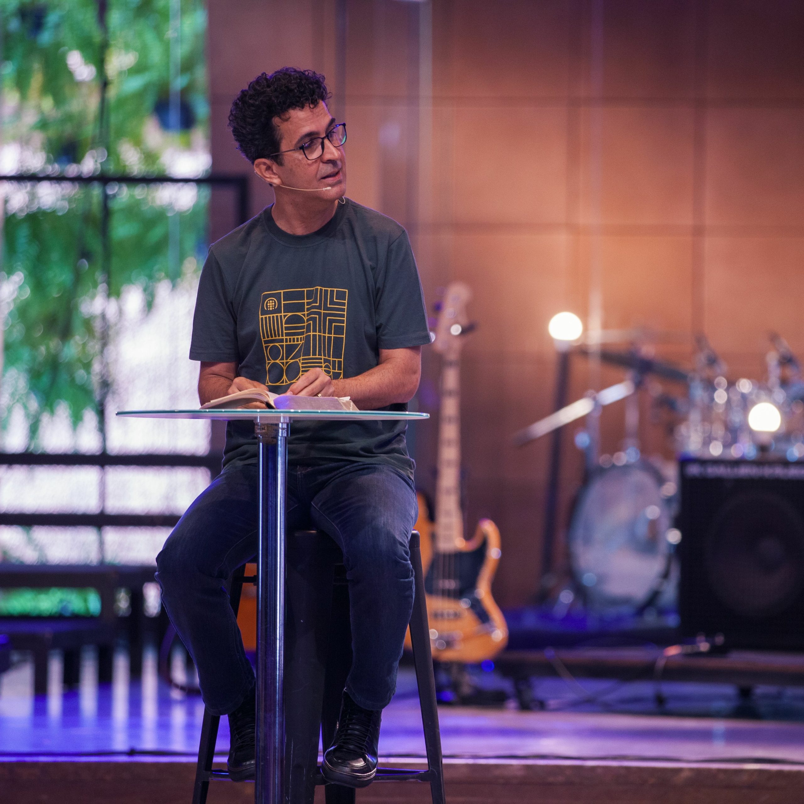Jesus, o cego, a multidão e eu. | Claudio Manhães