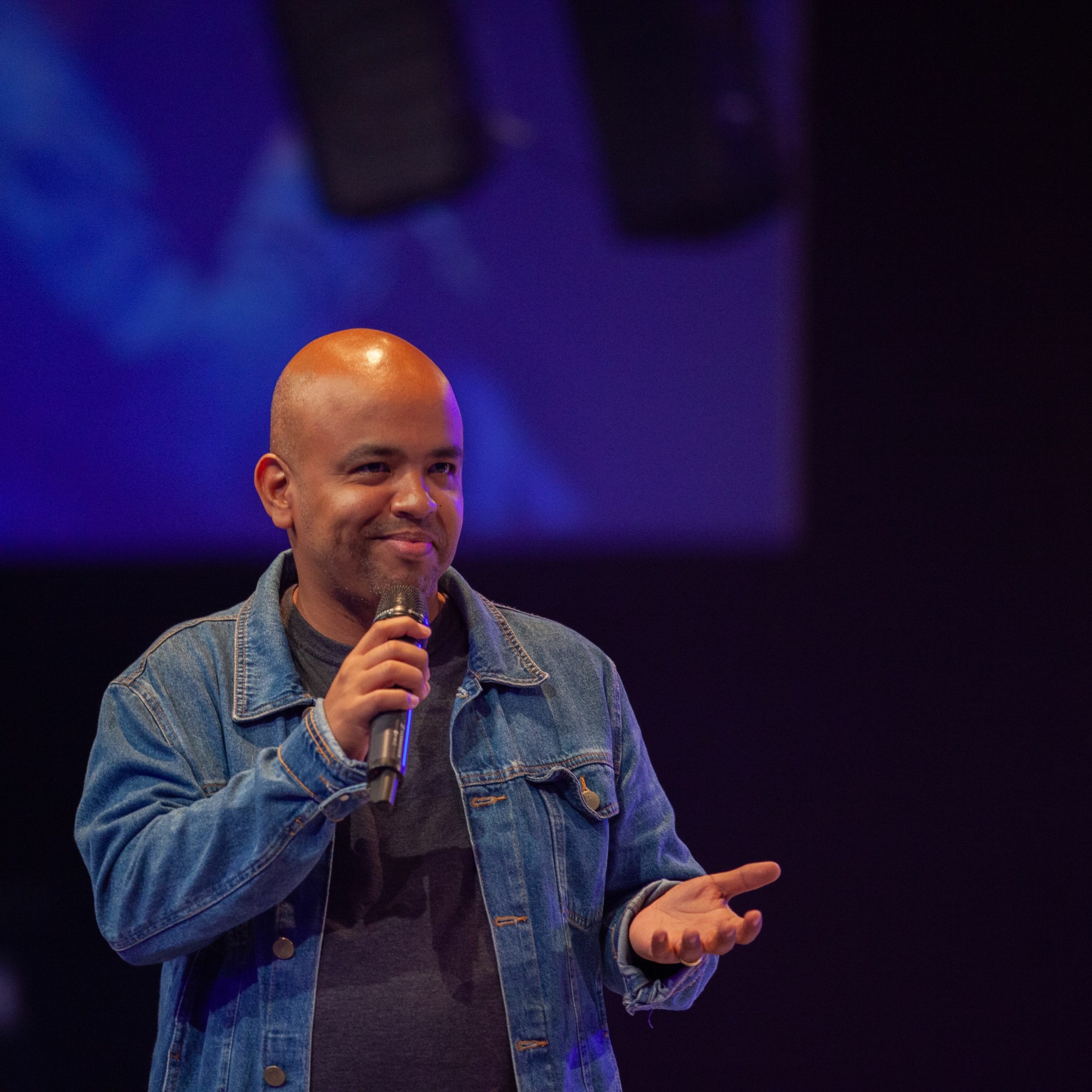 A fome é sagrada e a lavoura é nossa. | Thiago Grulha