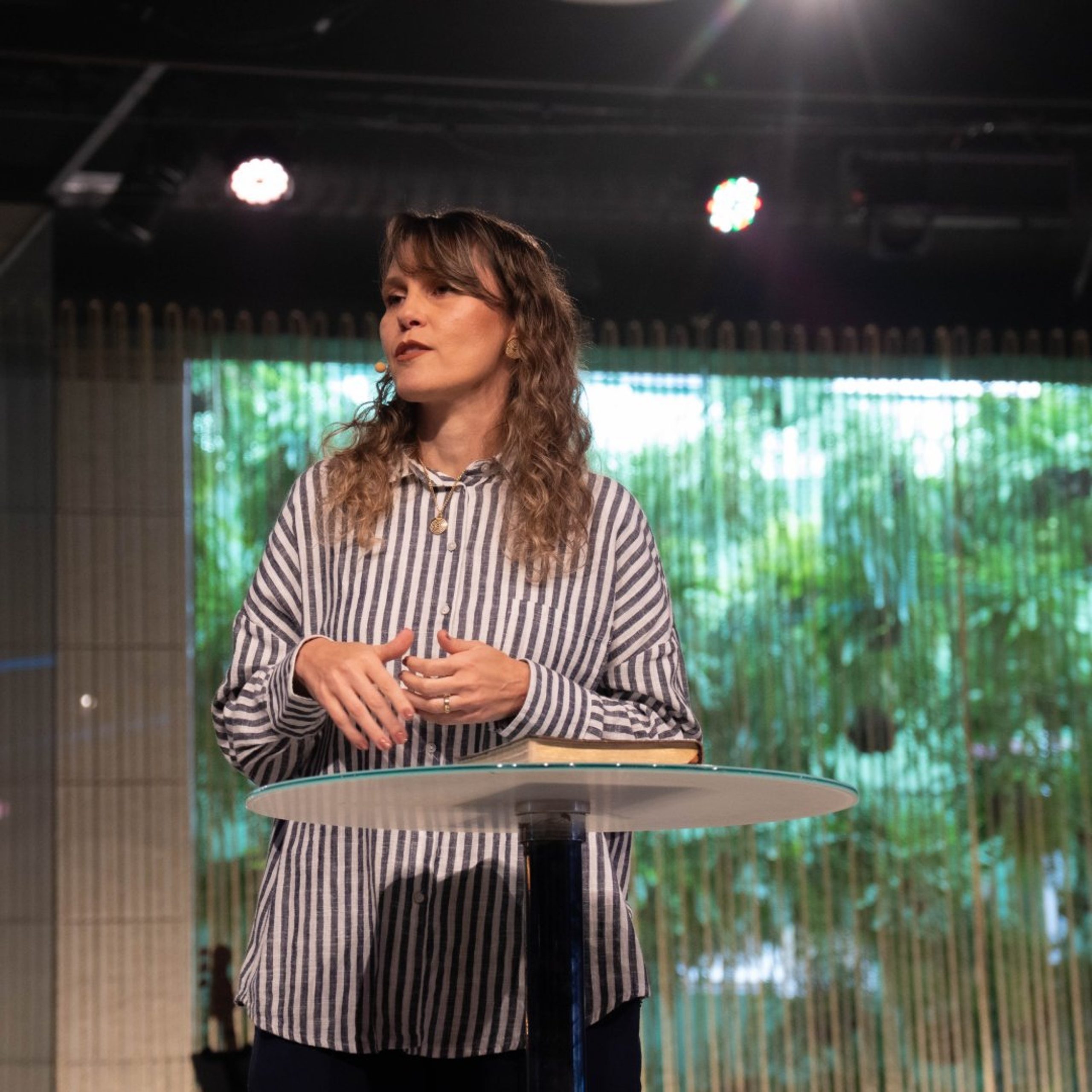 O Deus presente | Patrícia Fratucci
